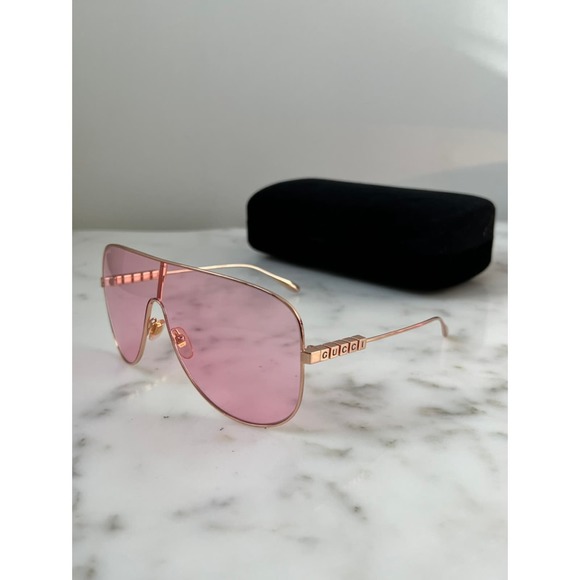 NEW Gucci GG1436S Gold Metal Shield Pink Sunglasses - Picture 3 of 7
